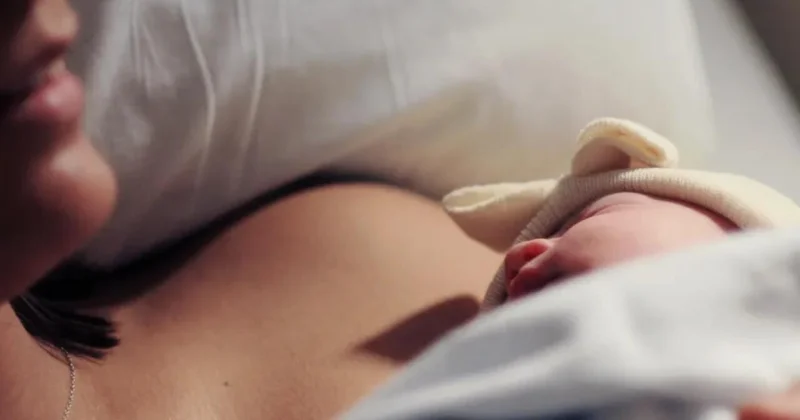 Bakıda özəl klinikada 1 günlük körpənin qolunu çıxartdılar