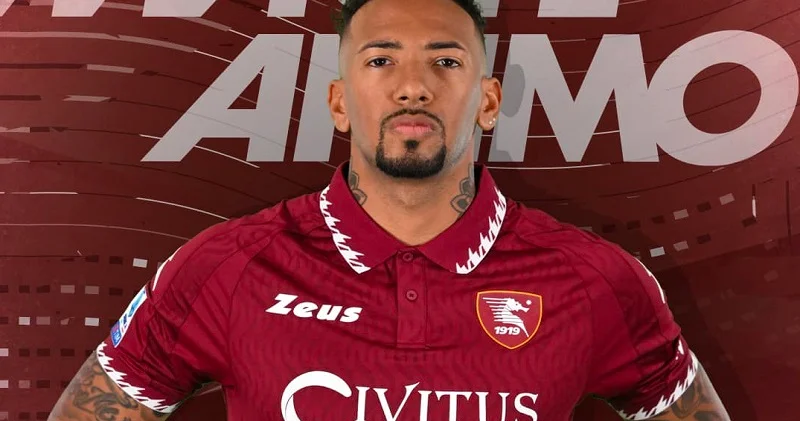 Boatenq Bayern dən rədd cavabı aldı, İspaniya nəhənginə üz tutdu