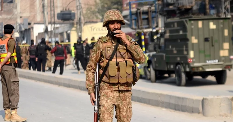 Pakistanda Hindistanın dəstəklədiyi 22 yaraqlı zərərsizləşdirilib