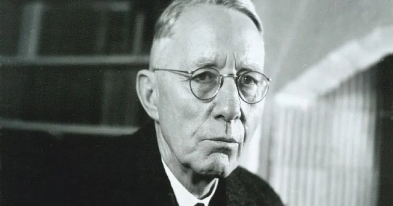 Hitlerə etiraz edən yazıçı Nobel Komitəsi onunla bağlı hansı faktoru xüsusi vurğulamışdı?