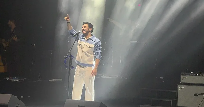 Buray Bakıda unudulmaz musiqi gecəsi yaşatdı  FOTO