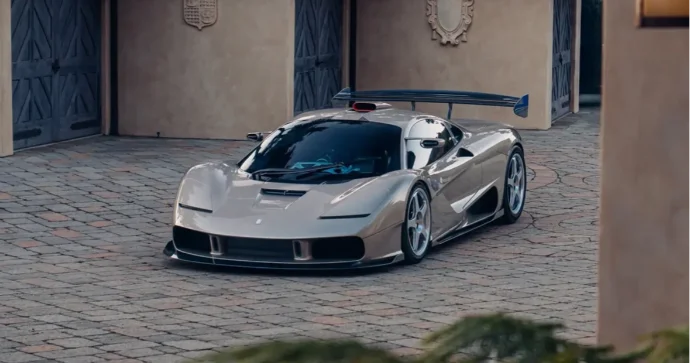 Dünyanın ən bahalı yeni avtomobili satıldı QİYMƏT