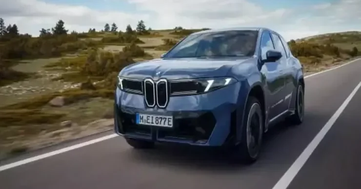 BMW yeni iX3 ü təqdim etdi FOTO