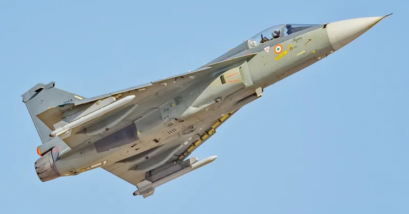 Ermənistan Dubay Hava Şousunda qəzadan sonra Hindistan qırıcılarının alışını dayandırır