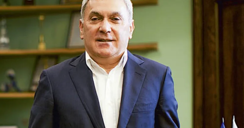 Известный азербайджанец Фейруз Исаев продает Лукойл наши подробности