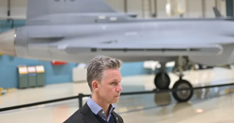 Müdafiə naziri: İsveç Rusiyanı çəkindirmək üçün 2000 km vuran raketlərə ehtiyac duyur