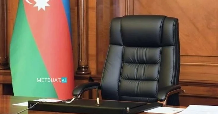 Polisdən imtina etdi, 7 nazirlə çalışdı FOTO