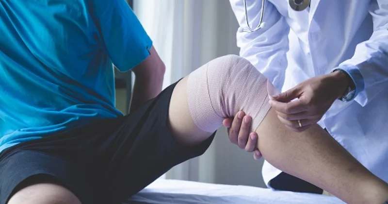 Поскользнулся, упал: что делать, когда получил травму рекомендации главврача