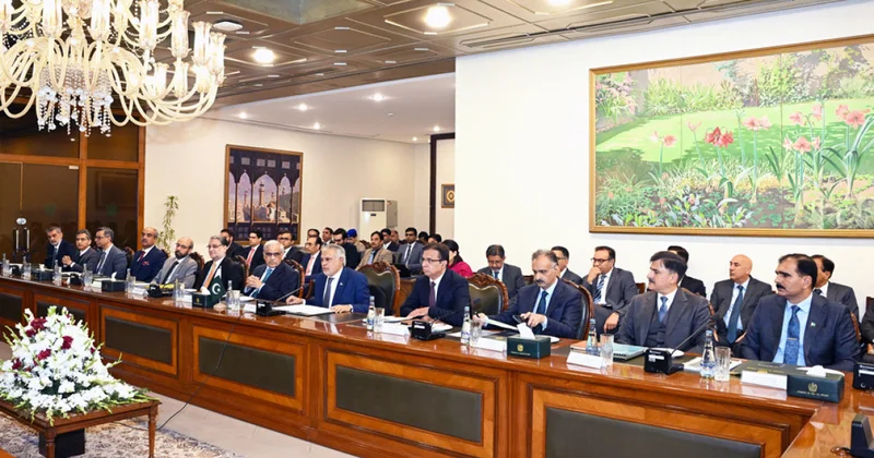 Pakistanla iqtisadi sahələrdə birgə fəaliyyətin genişləndirilməsi imkanları dəyərləndirilib