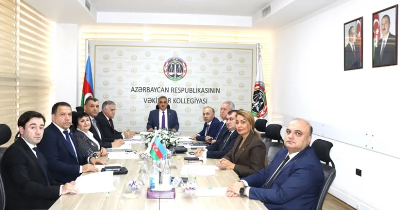 Bir vəkil Kollegiya üzvlüyündən xaric edilib