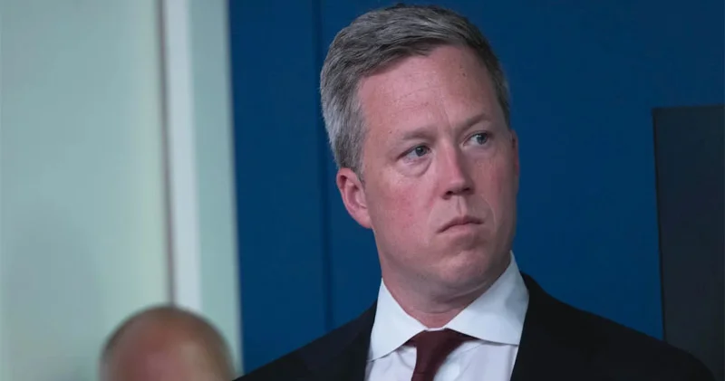 ABŞ Ordusunun naziri Driskoll BƏƏ də rusiyalılarla görüşür CBS News