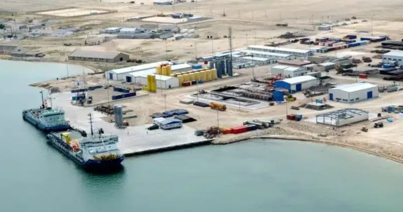 Çin Aktauda 300 milyon dollara dəniz limanı inşa edəcək