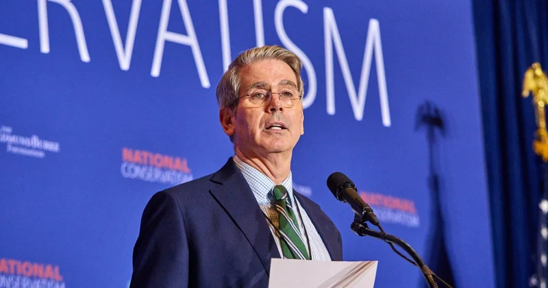 Bessent: Tramp Miladdan əvvəl yeni FED sədrini təyin edə bilər