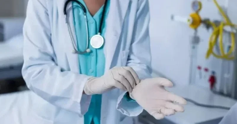 Rəşad Mahmudov: Yüzlərlə azərbaycanlı həkim ölkəyə qayıda bilmir