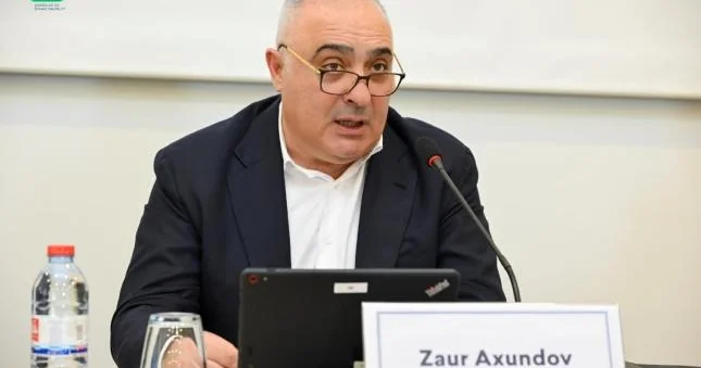Zaur Axundov AFFA İK dən getdi
