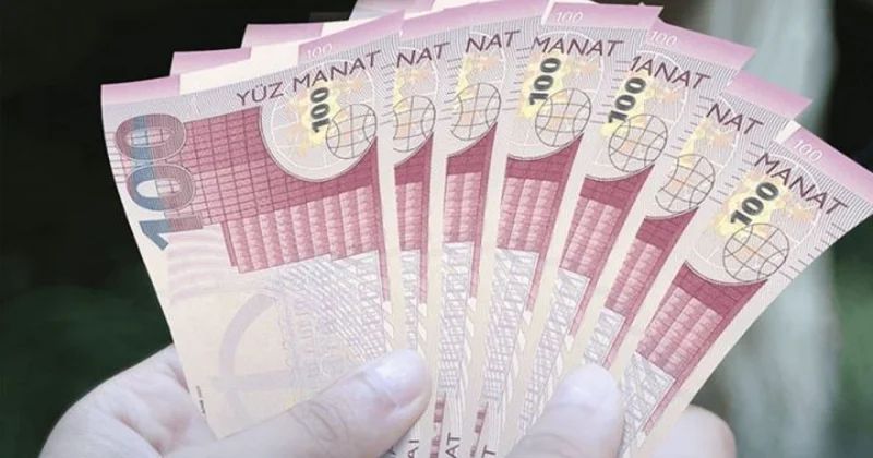 Azərbaycanda dövlət qulluqçuları 2 min manatadək orta aylıq əməkhaqqı alır