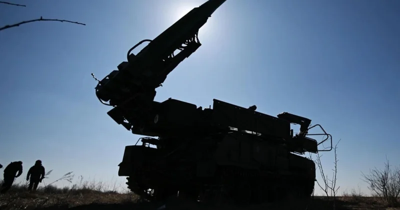 İsveç hava hücumlarından müdafiə sistemləri alacaq