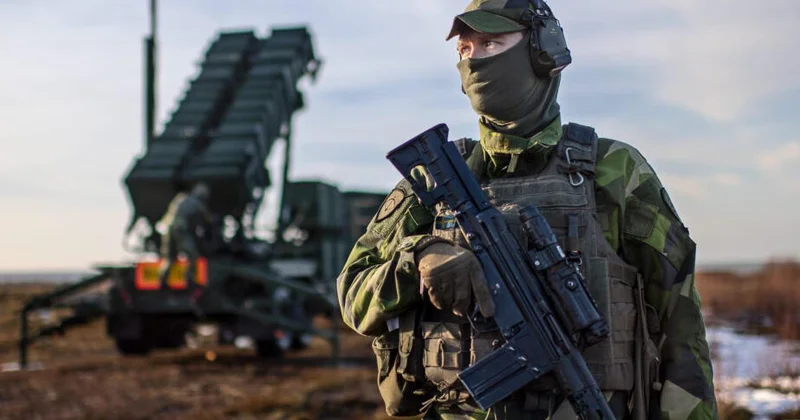 Швеция усиливает оборону