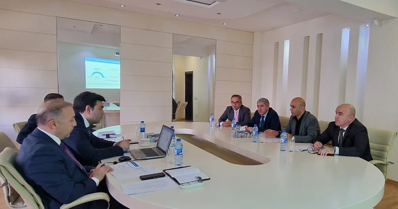 İpoteka və Kredit Zəmanət Fondunda ekspertlərlə görüş keçirildi