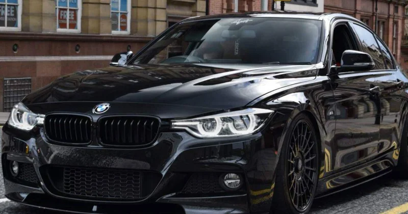 BMW F30 u 1 milyon sürdü, görün nə oldu FOTO