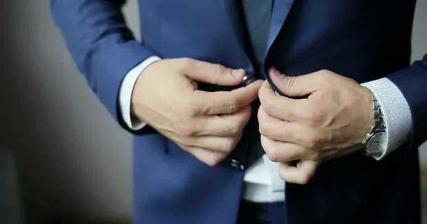 Direktor bəraət alaraq azadlığa çıxdı Evi özünə qaytarıldı