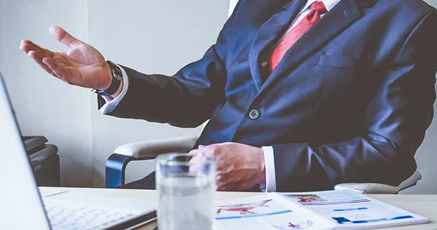 Direktor bəraət alaraq azadlığa çıxdı Evi özünə qaytarıldı