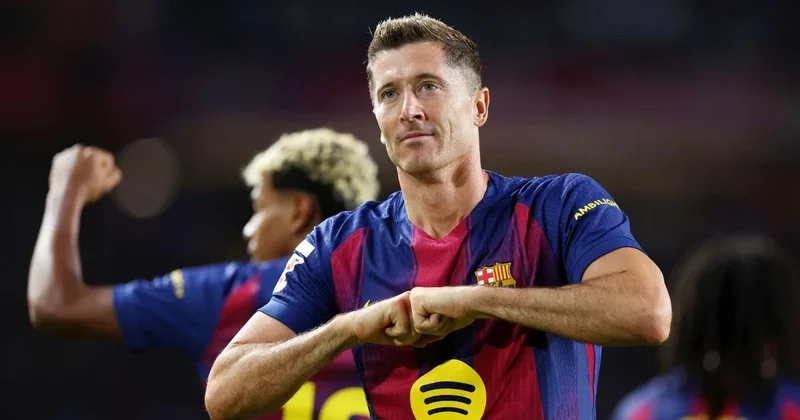 Levandovski Ronaldunun rekordunu yeniləyib