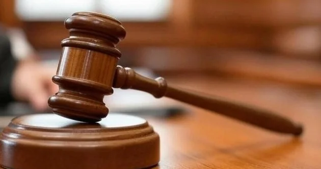 Rza Əhmədov məhkəmə zalından azadlığa buraxıldı