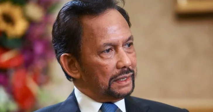 Султан Брунея поздравил Президента Ильхама Алиева