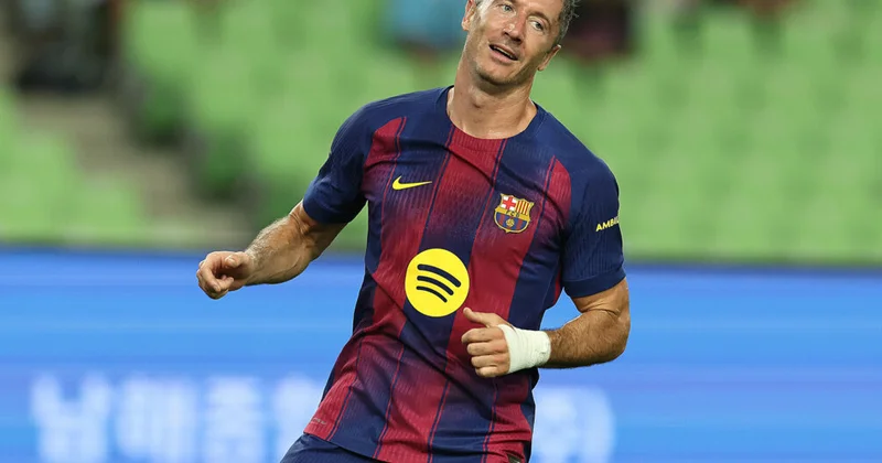 Levandovski “Fənərbaxça”ya keçmək təklifini rədd edib