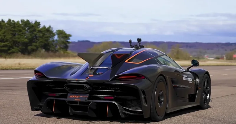 Dünyanın ən sürətli avtomobillərinin adları açıqlanıb