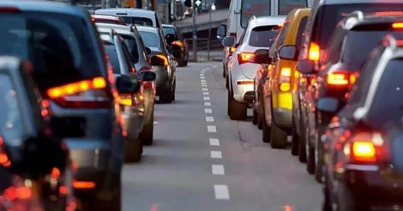 Bu yollarda tıxac var SİYAHI