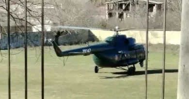 Lerikdə vertolyot rayon mərkəzində görünüb, sakinlər maraqla izləyib VİDEO