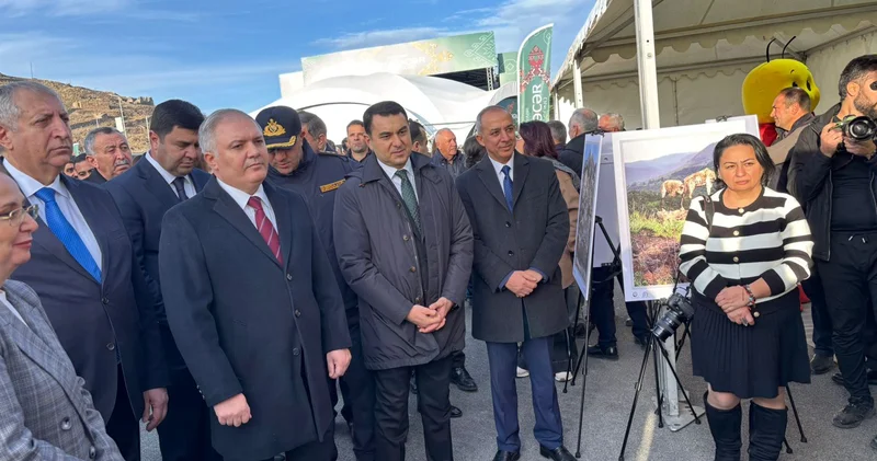 Kəlbəcərdə sərgi FOTO