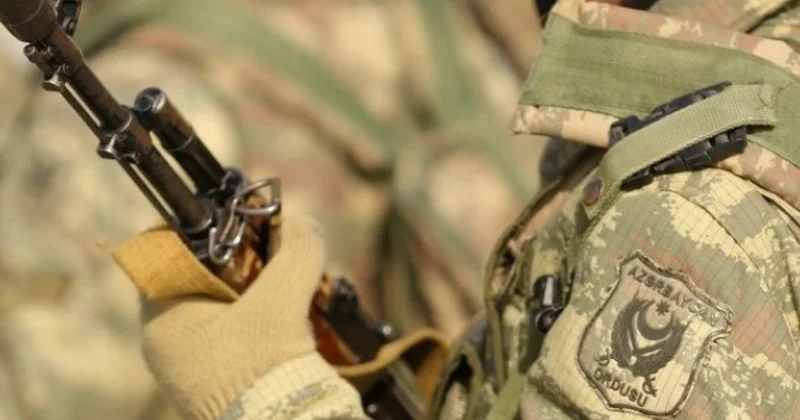 Zabitlərin dinc dövrdə həqiqi hərbi xidmət müddəti 6 ay azaldılır