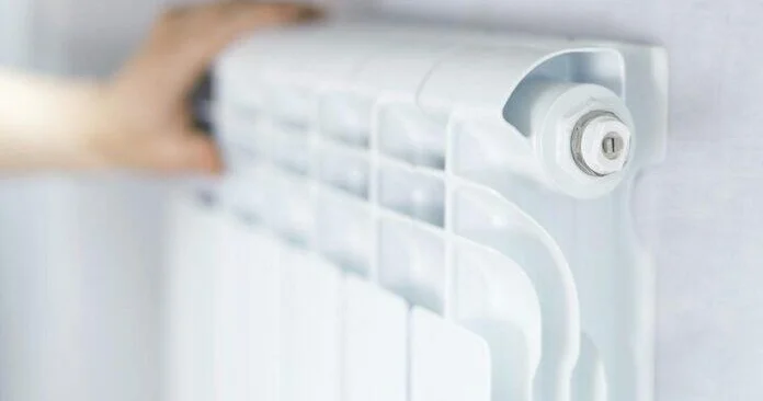 Zabratda Əlillər binası istiliksiz qaldı 160 mənzilin 80% i borcludur