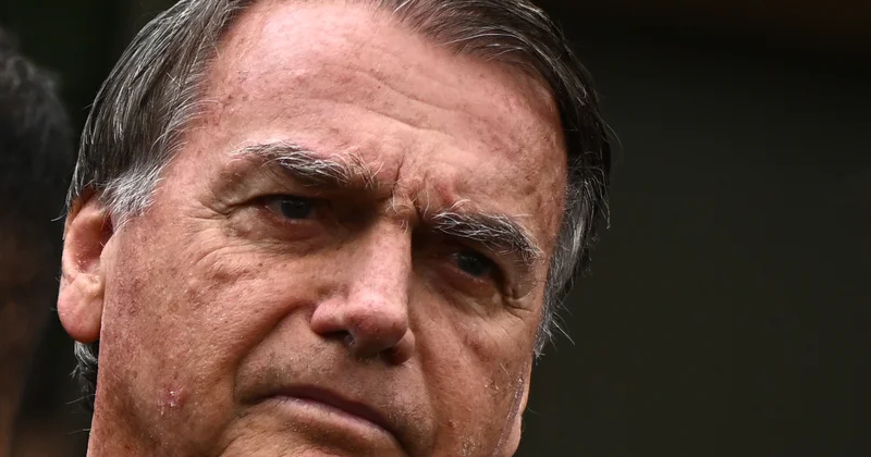 Болсонару начал отбывать срок в тюрьме