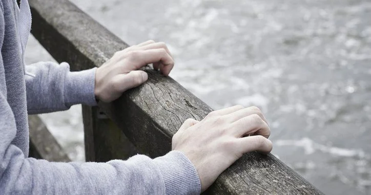 İntihar fikrinə düşənləri bu vitamin xilas edə bilər