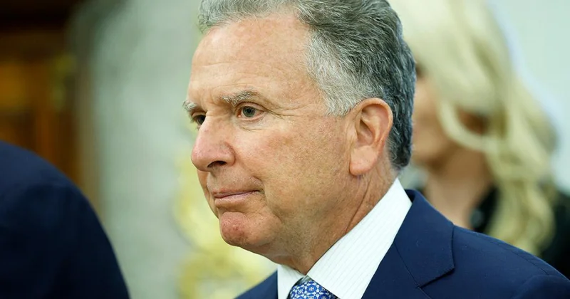 Трамп отправляет Уиткоффа на переговоры с Путиным