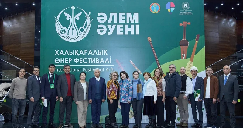 Türk musiqi alətlərinin simpoziumu keçirilib