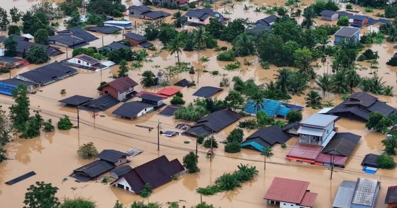 Taylanda güclü sel 13 ölü