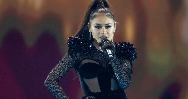 Samirə Əfəndi tənqidlərdən danışdı: Qazi övladı kimi keçmişi unutmuram