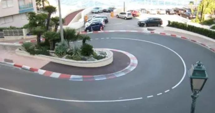 Bu Avropa ölkəsində nə radar var, nə də kəmər məcburidir