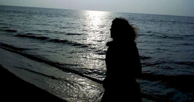 Bakıda ana 3 günlük körpəsini dənizə ataraq öldürüb