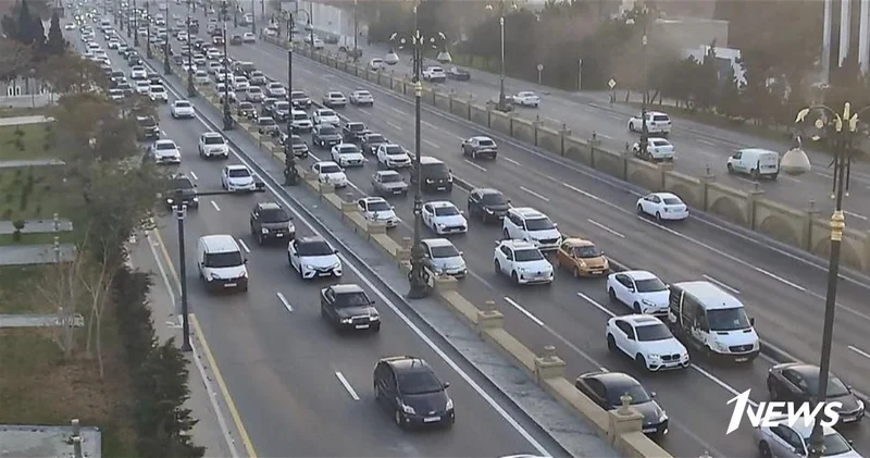 На этих улицах Баку затруднено движение транспорта ФОТО СПИСОК