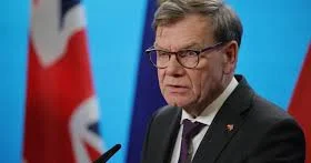 МИД ФРГ: Касающиеся НАТО и ЕС вопросы исключили из переговоров по Украине