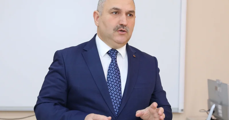 Число безработных растет: в Милли Меджлисе рассказали, кому полагаются выплаты