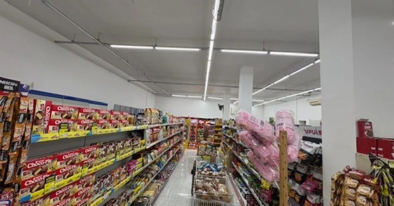 Bu marketlərdə vaxtı keçmiş məhsullar satılırmış FOTOLAR