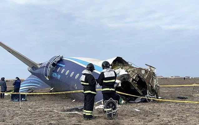 Pilotlar təyyarəni Qroznıda endirməyə üç dəfə cəhd ediblər Sağ qalan sərnişin