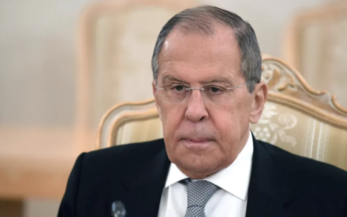 Zelenskinin beyini normal insanlar üçün anlaşılmazdır Lavrov